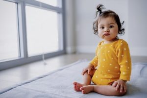Pourquoi choisir une baby-sitter bilingue